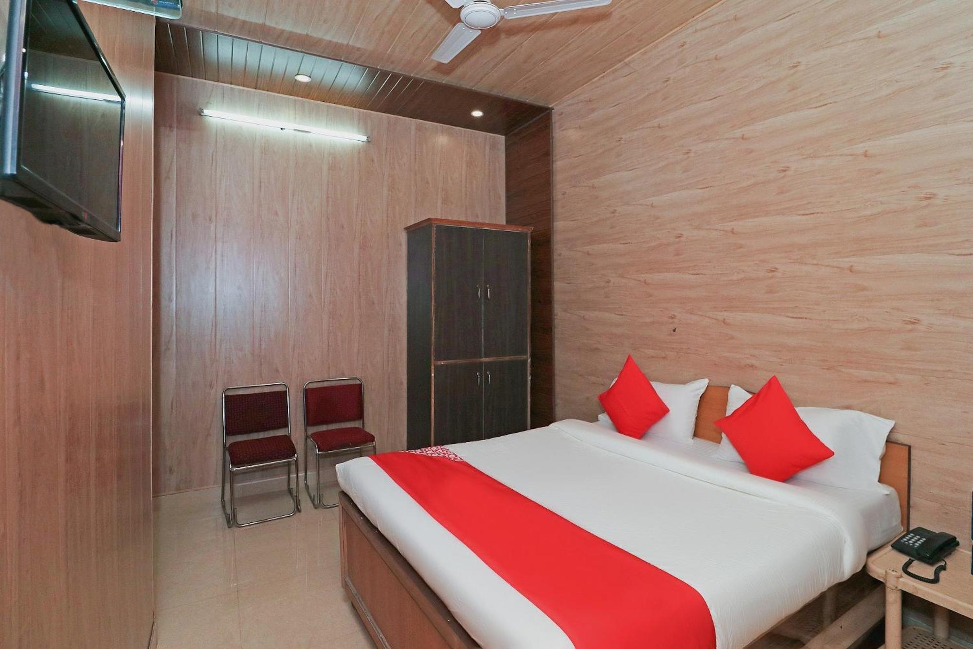 Hotel O Mahalaxmi Palace Dehradun Zewnętrze zdjęcie